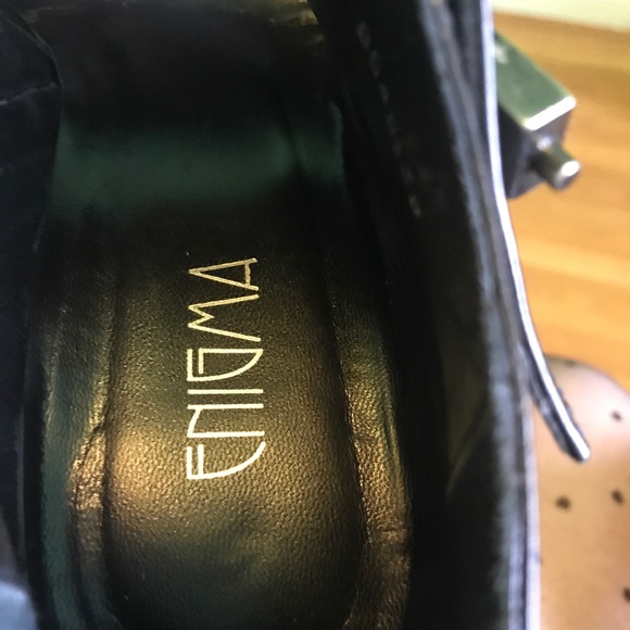 Enigma Booties - Picture 5 of 8